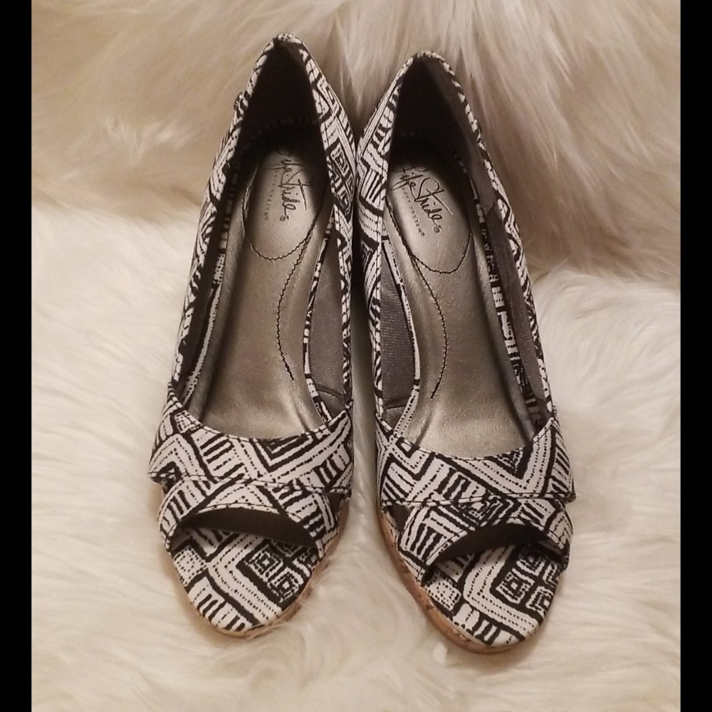 Life Stride wedges
